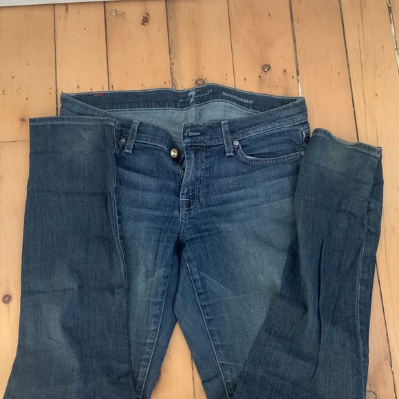 7 for All Mankind skinny jeans - Picture 2 of 2